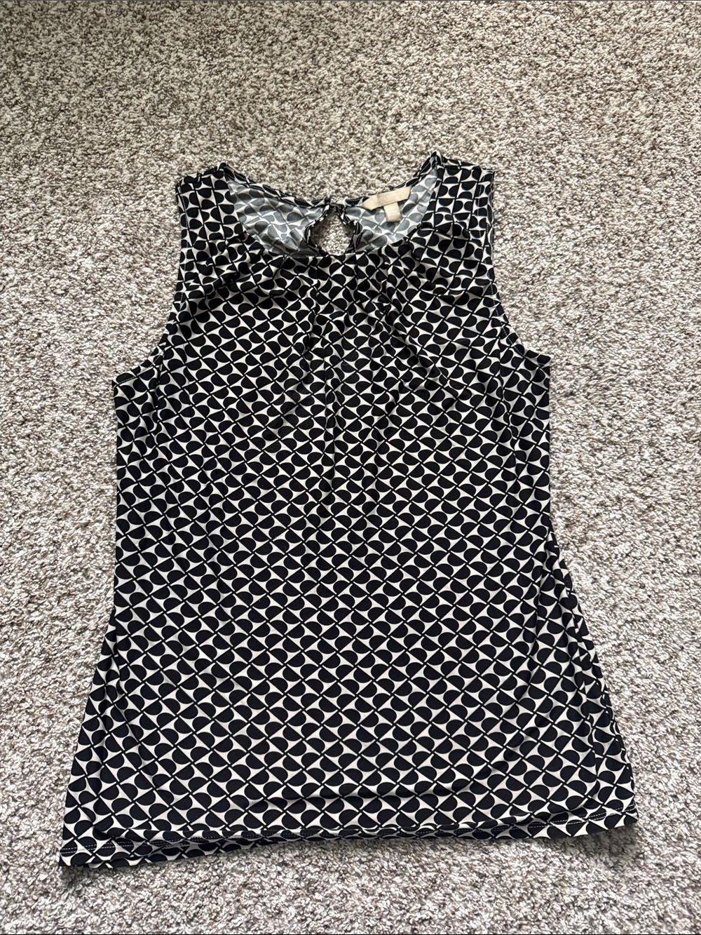 Banana Republic Black & White Geometric Sleeveless Tank